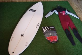 Gran oferta en tablas de surf, trajes y accesorios