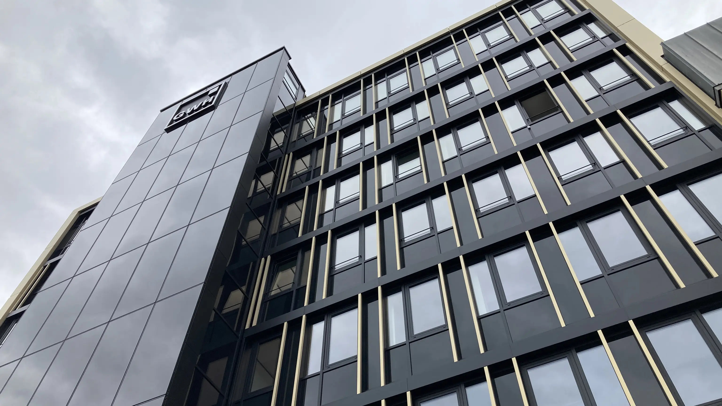 Neue Fassade der GWH-Geschäftsstelle in Kassel.