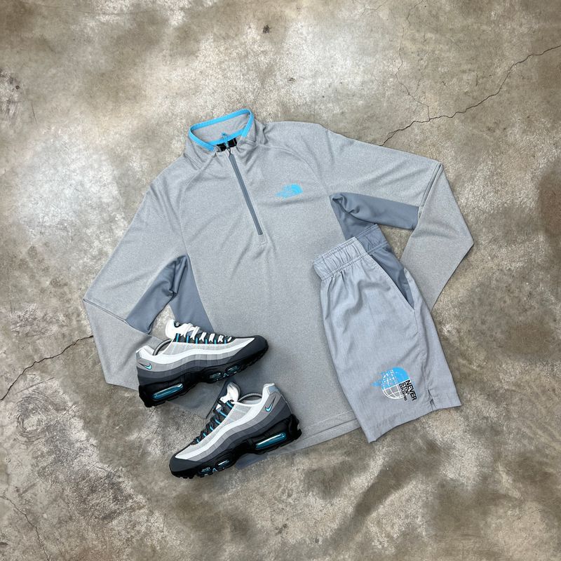 The North Face Performance Set