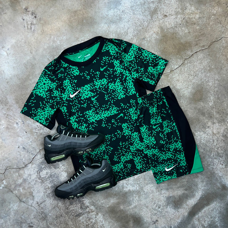 Nike Academy All Over Print Set