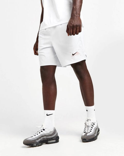 Nike Challenger Grid Shorts Pure Platinum