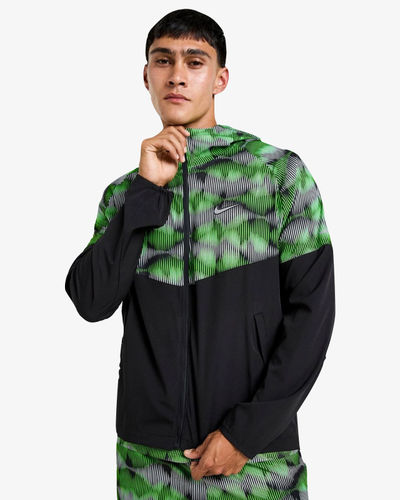 Nike Festival Jacket Black/Green Strike