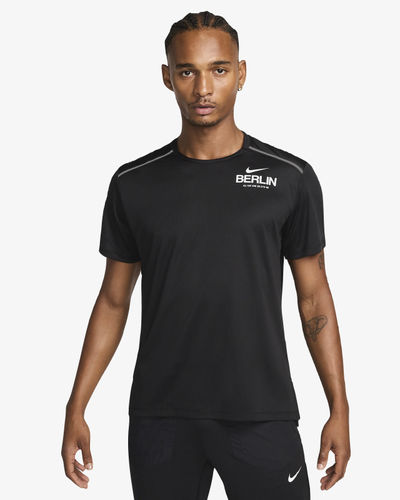 Nike Miler "Berlin" Black