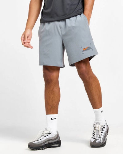 Nike Challenger Grey