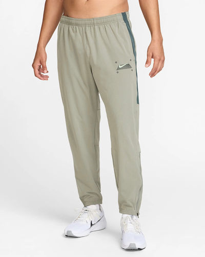 Nike Challenger Dark Stucco
