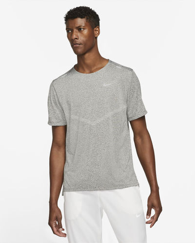 Nike Dri-FIT Rise 365 Grey