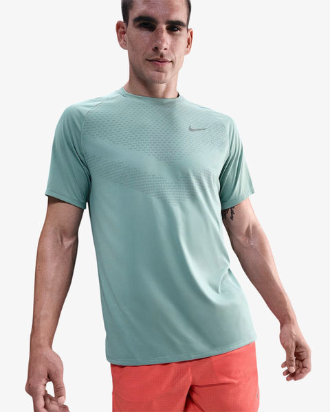 Nike Stride Cannon