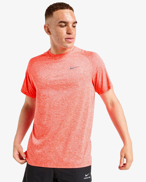 Nike Stride T-Shirt Bright Crimson