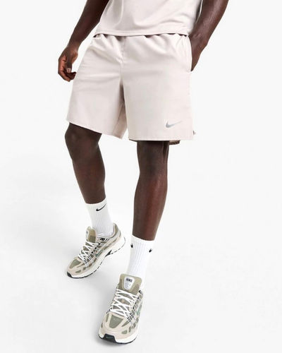 Nike Challenger Shorts Moonstone