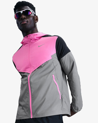 Nike Impossibly Light Windrunner Playful Pink