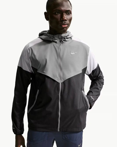 Nike Impossibly Light Windrunner Smoke Grey/Wolf Grey/Black