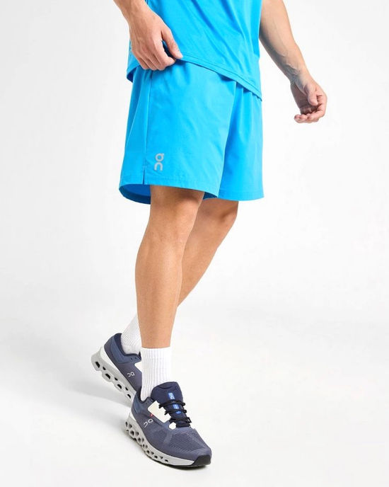 On Running Core Shorts Blue