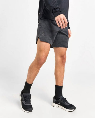 On Running Lightweight Lumos Shorts Grey