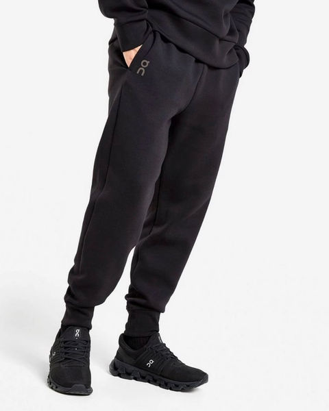 On Running Tech Track Pants Black