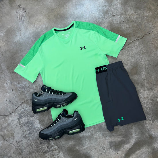 Under Armour Tech Set