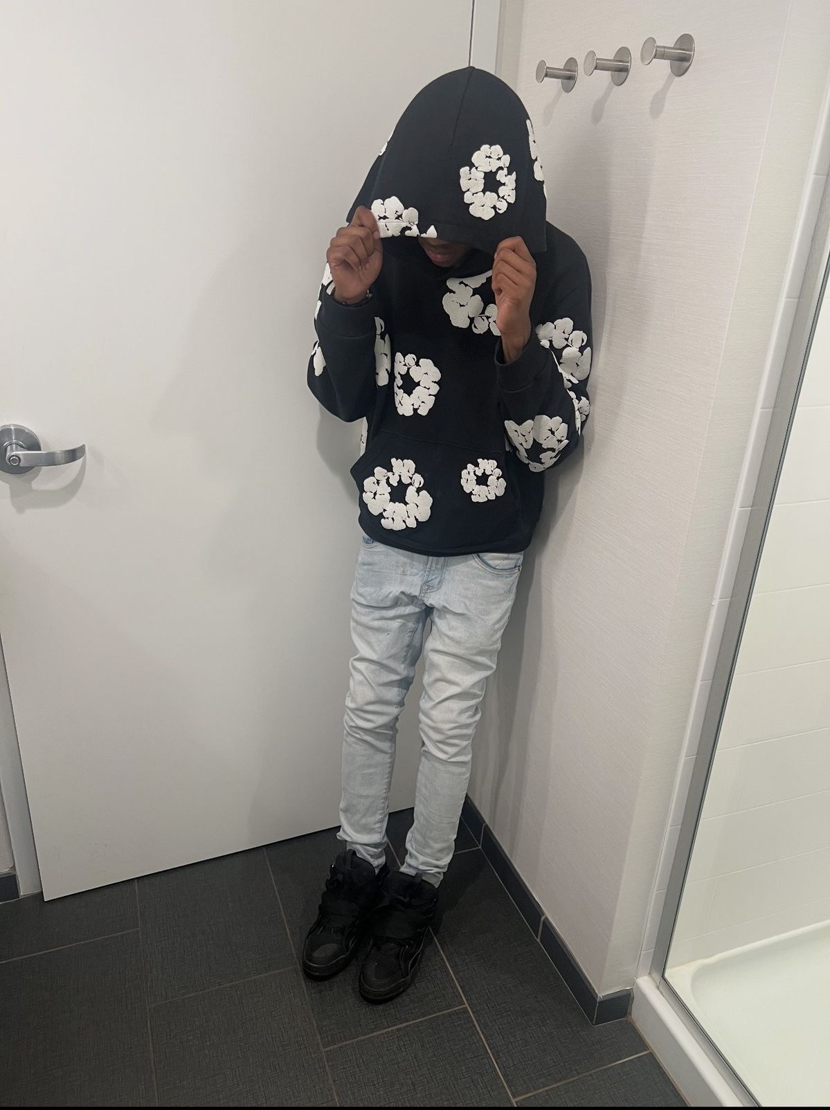 Customer outfit 40