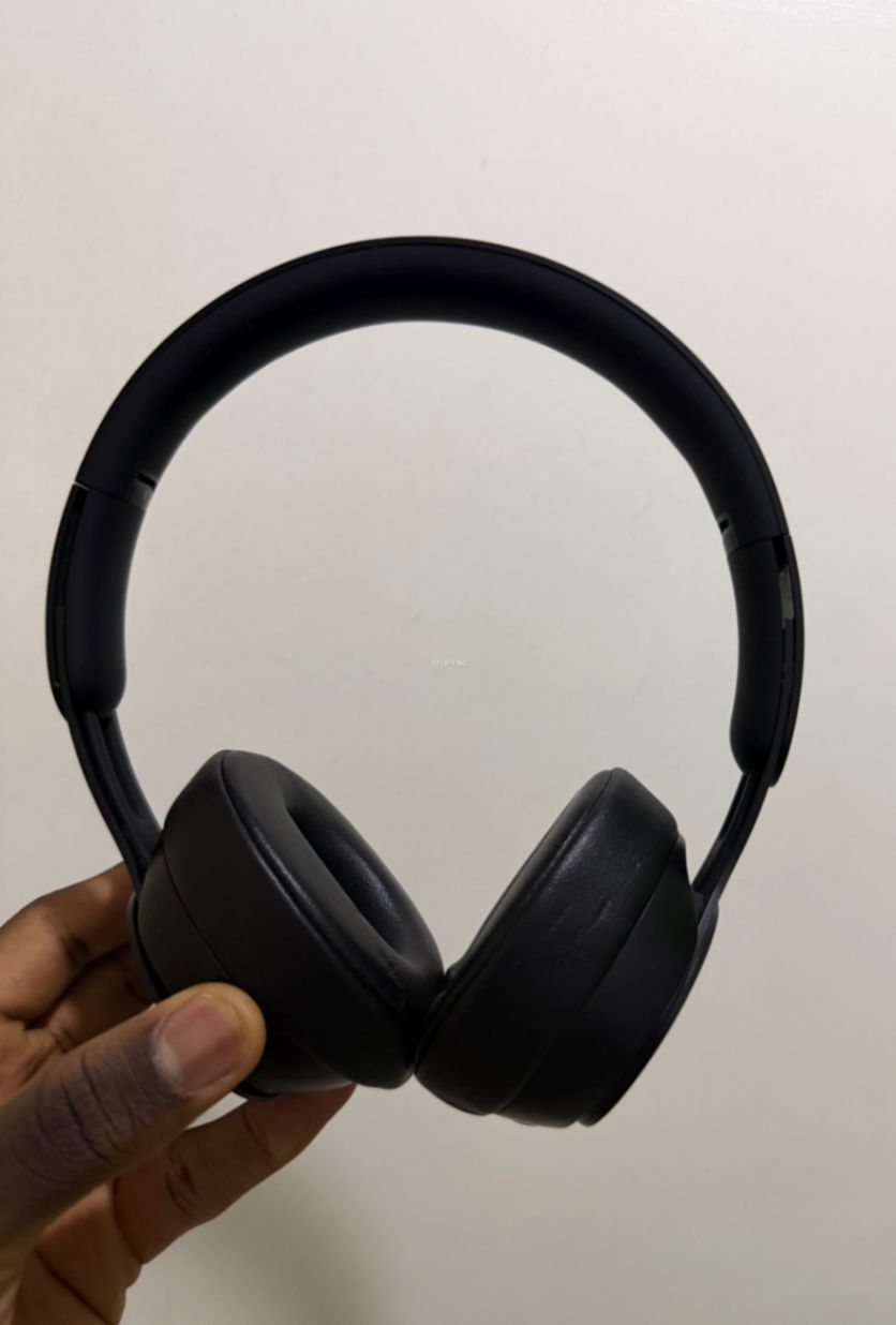 London Used Beats Solo Pro Headphones – Original Design, Like New