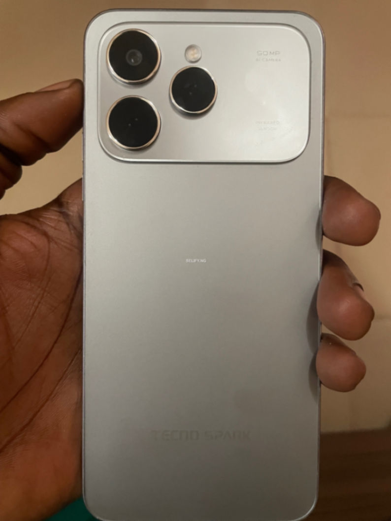 Tecno Spark 40 thumbnail 2