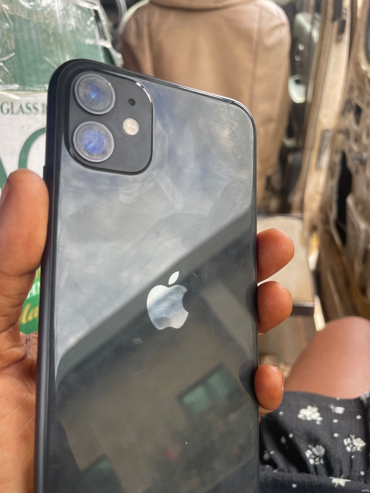 iPhone 11