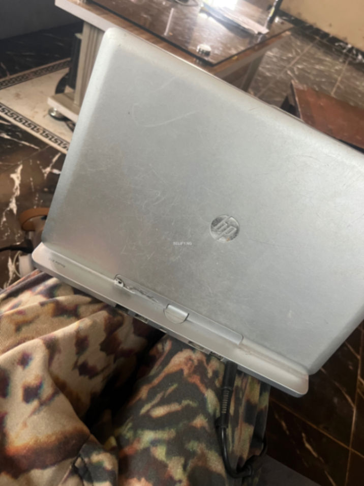 Elitebook  thumbnail 5