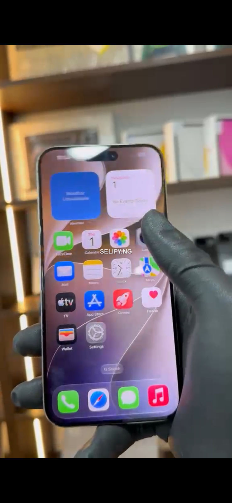 OPEN BOX iPHONE 15 PRO MAX — 256GB thumbnail 2