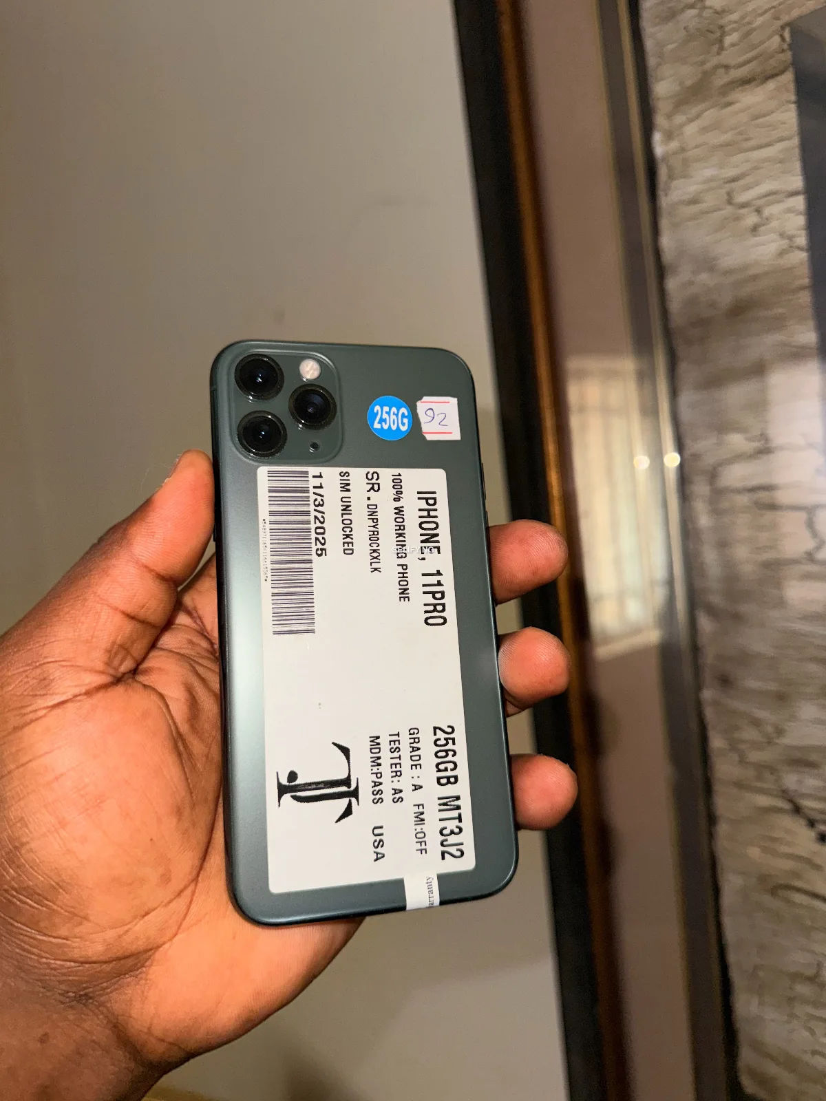 London Used iPhone 11 Pro 256GB Grade A, 92% Battery, Super Clean - image 1