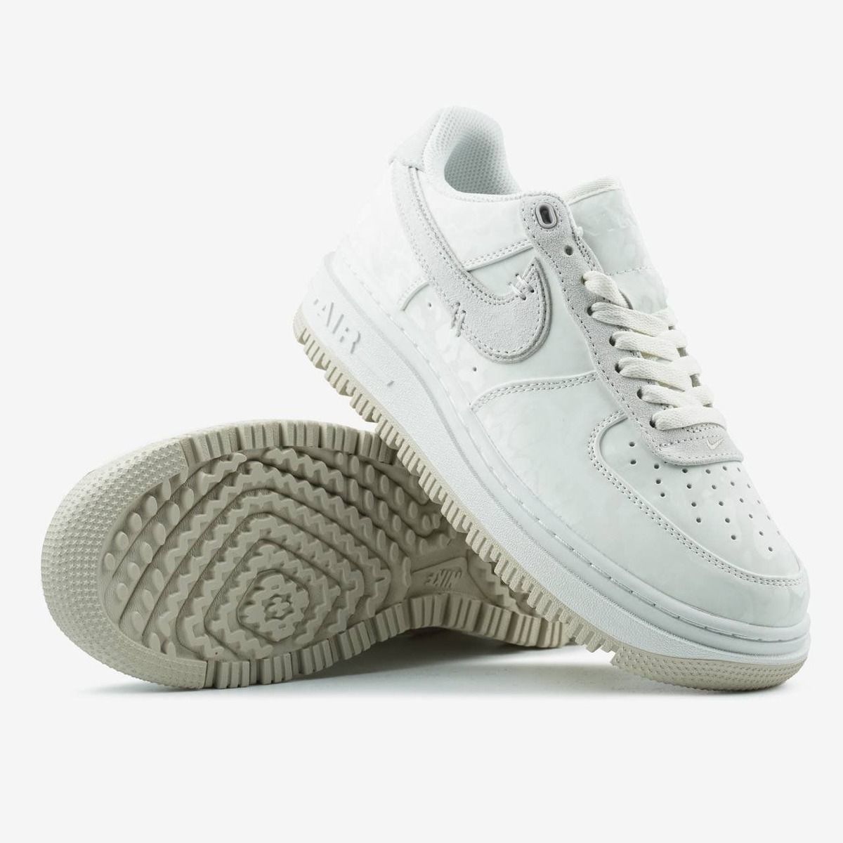 Nike Air Force 1 Low Luxe