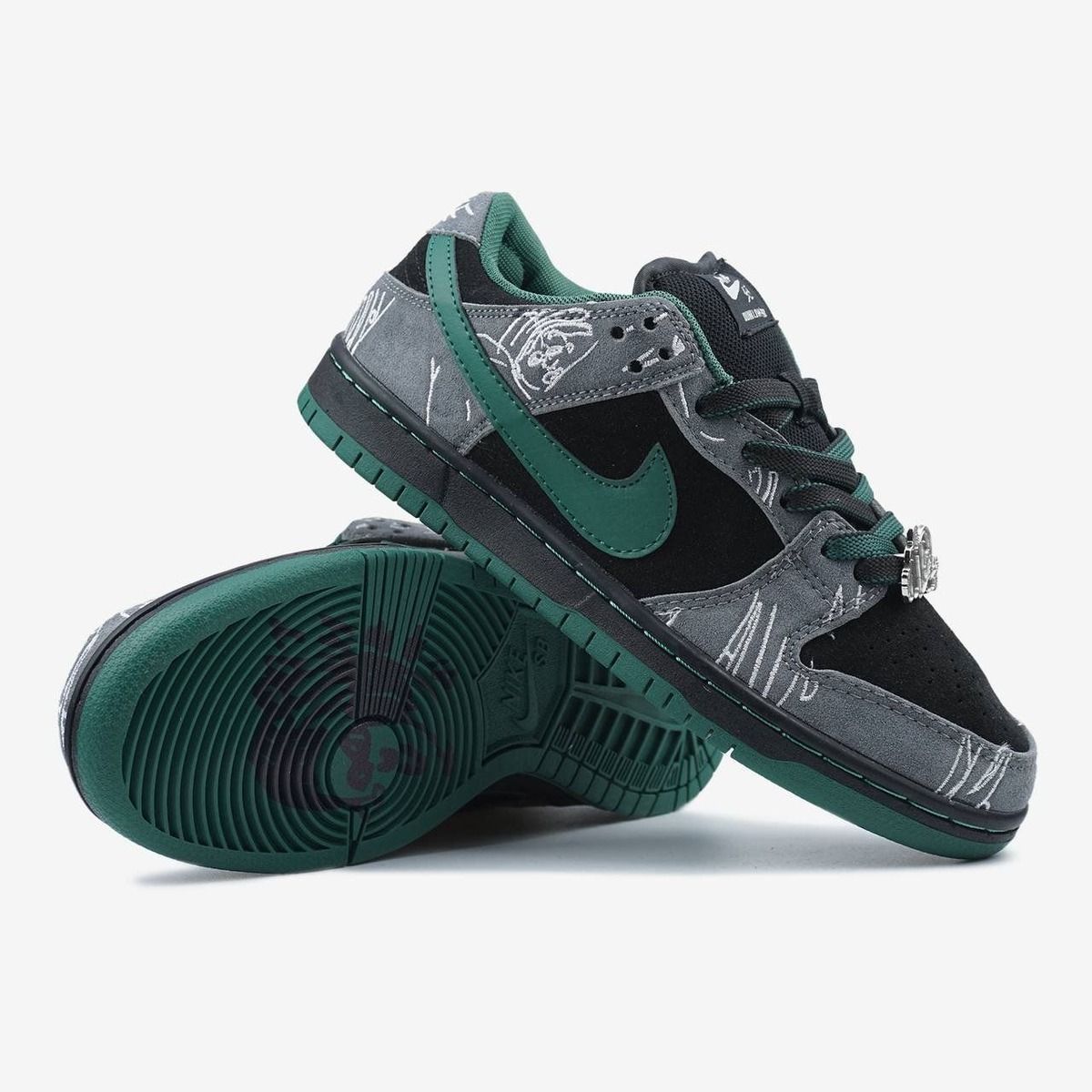 Nike Dunk Low There Skateboards