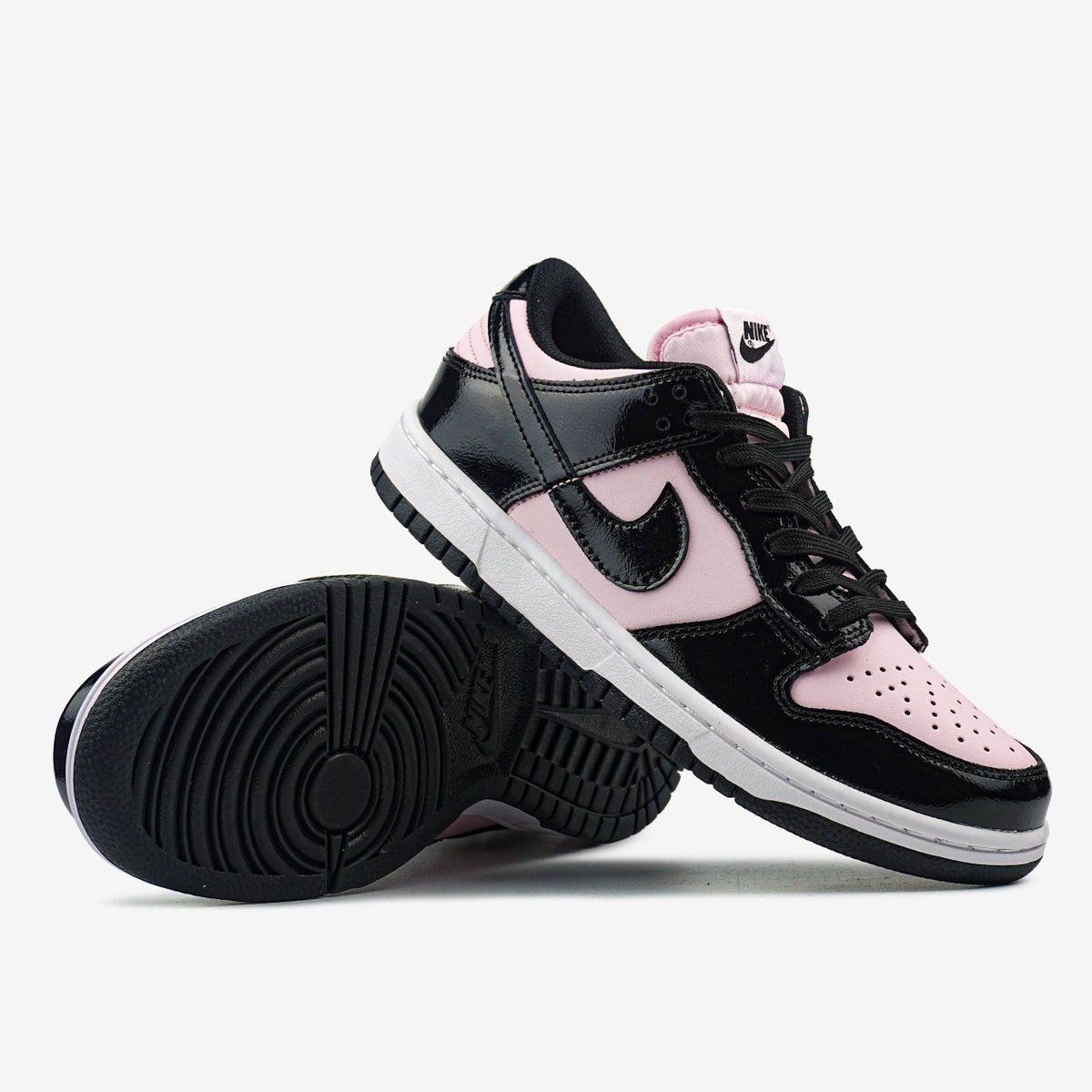 Nike SB Dunk Low