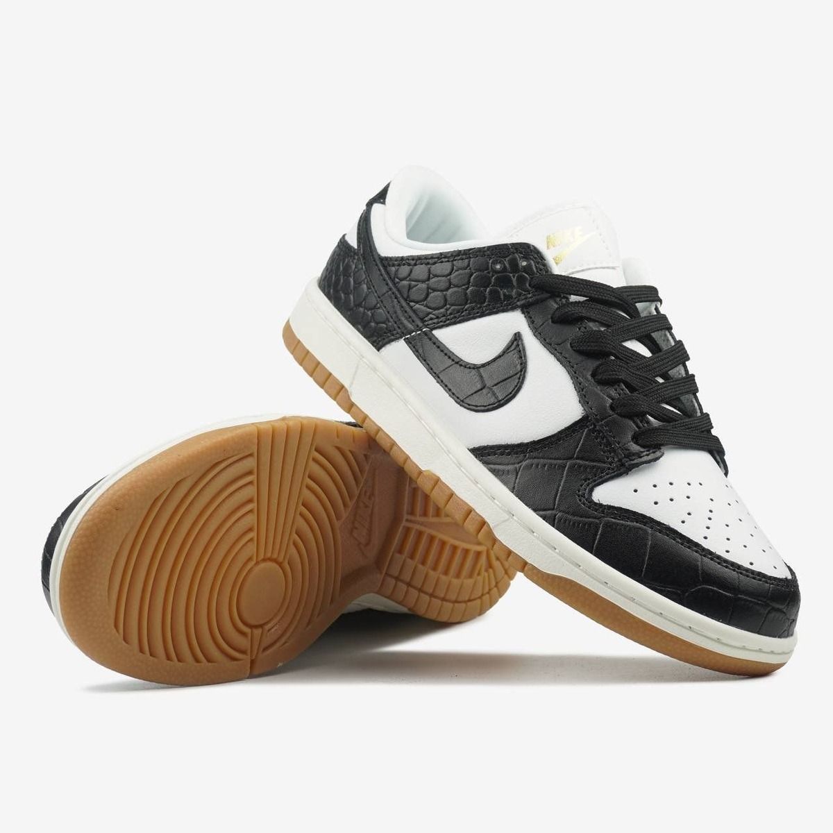 Nike SB Dunk Low