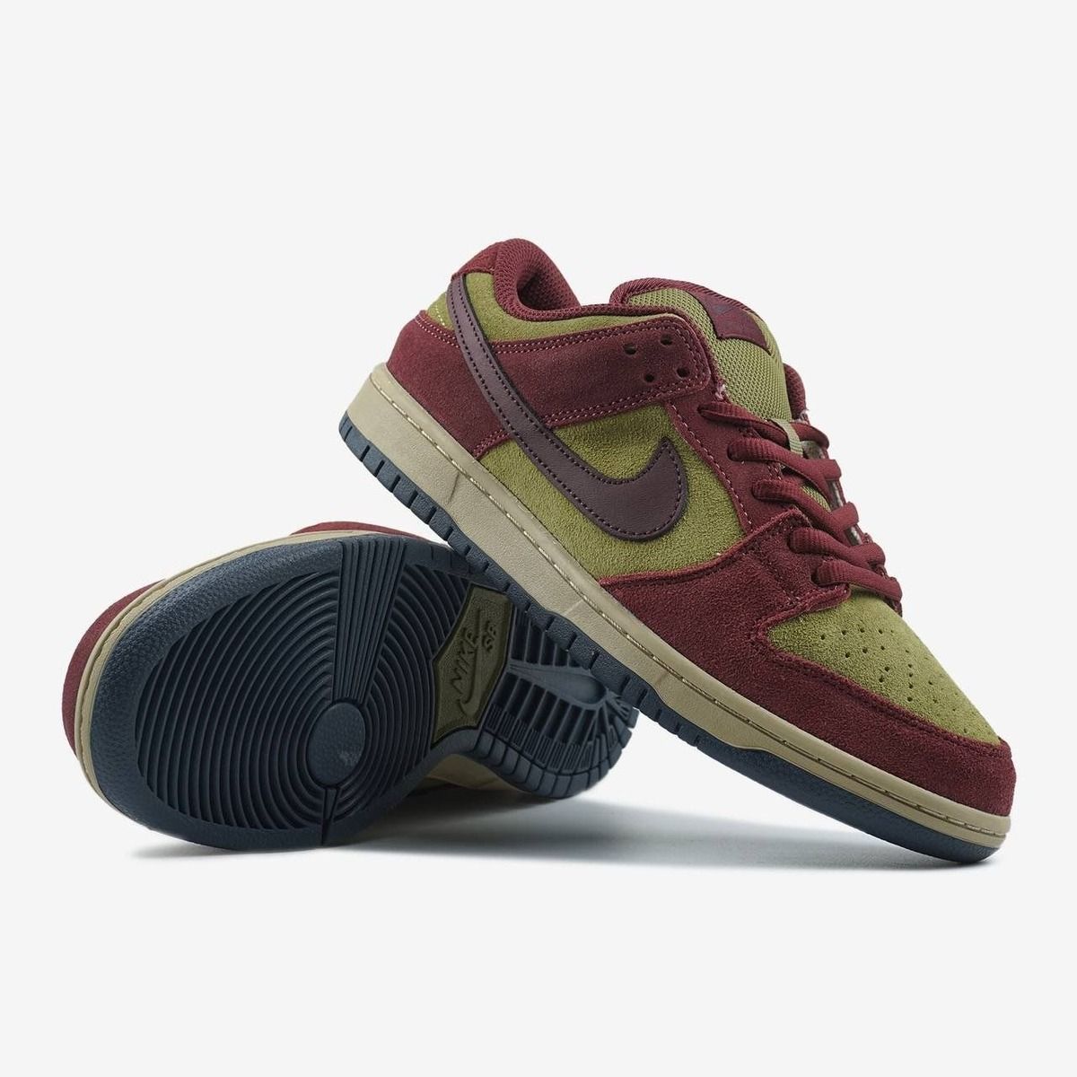 Nike SB Dunk Low