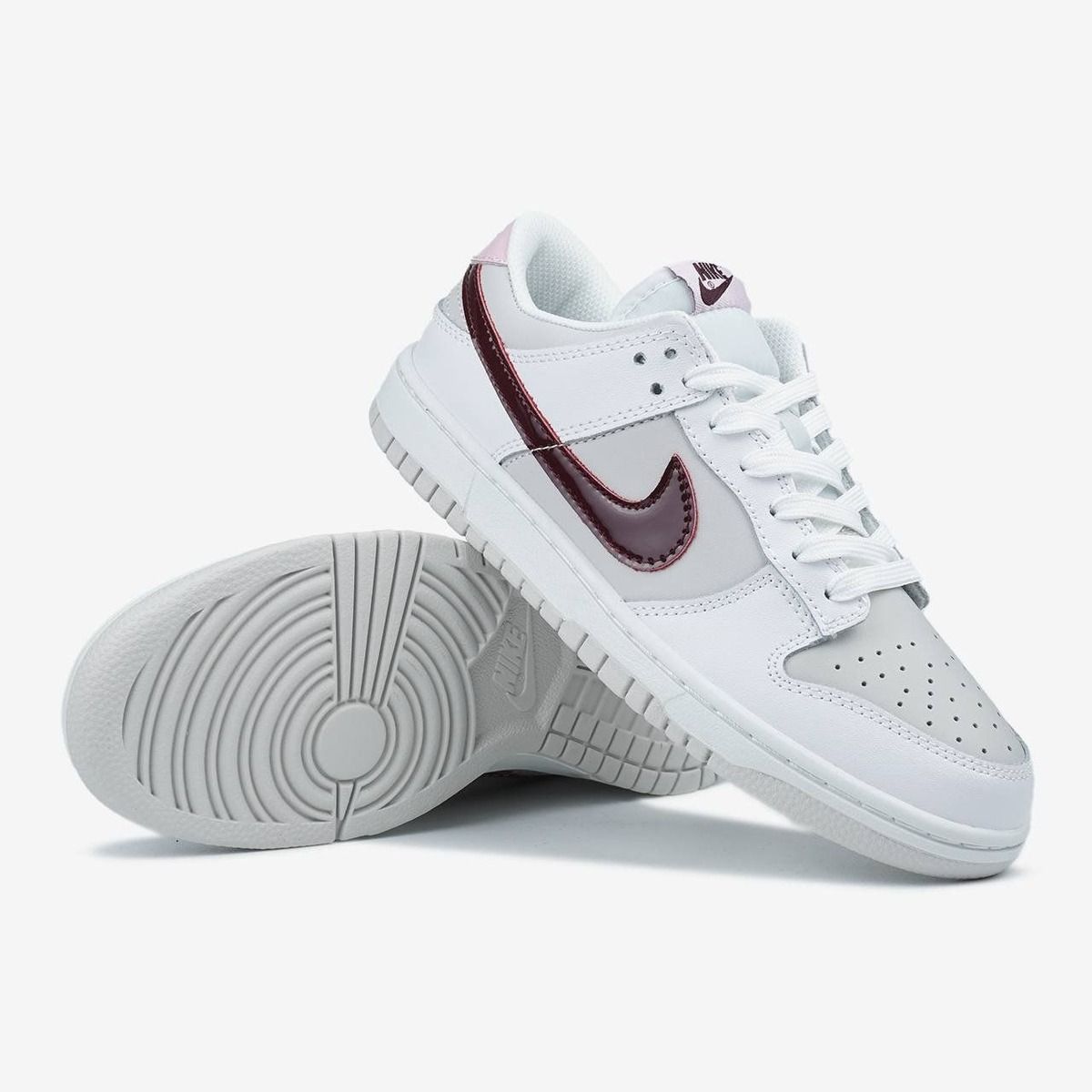 Nike SB Dunk Low