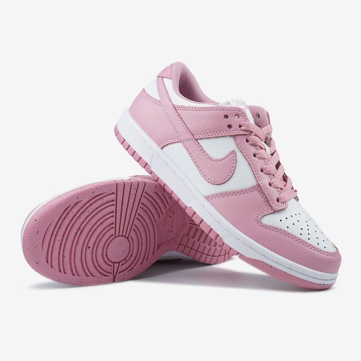 Nike SB Dunk Low