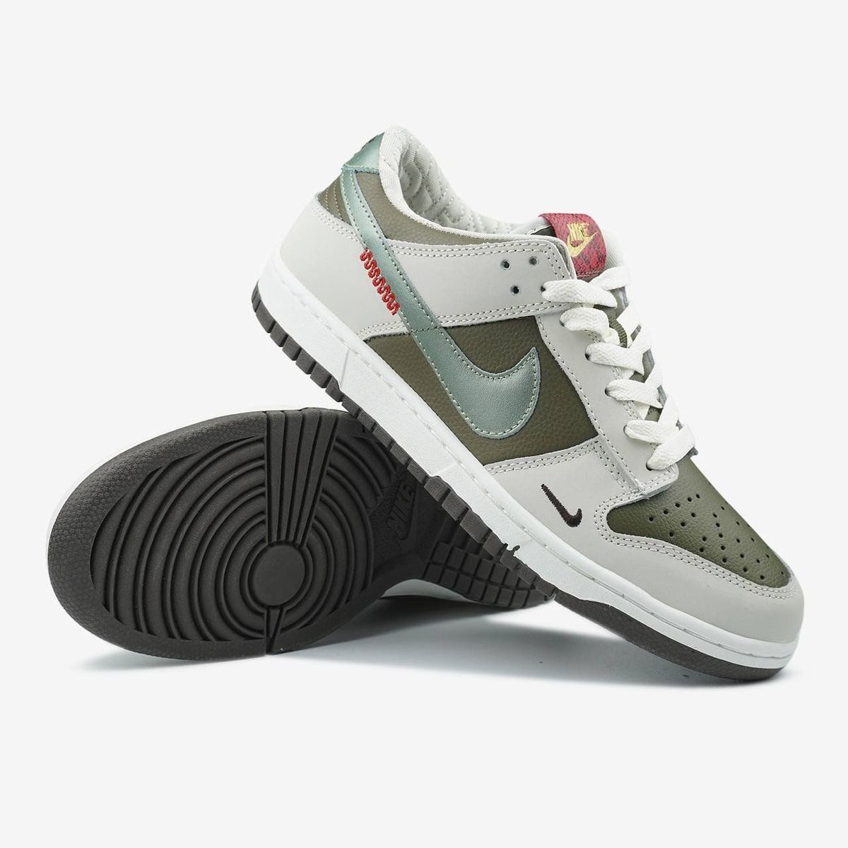 Nike SB Dunk Low Year of the Snake