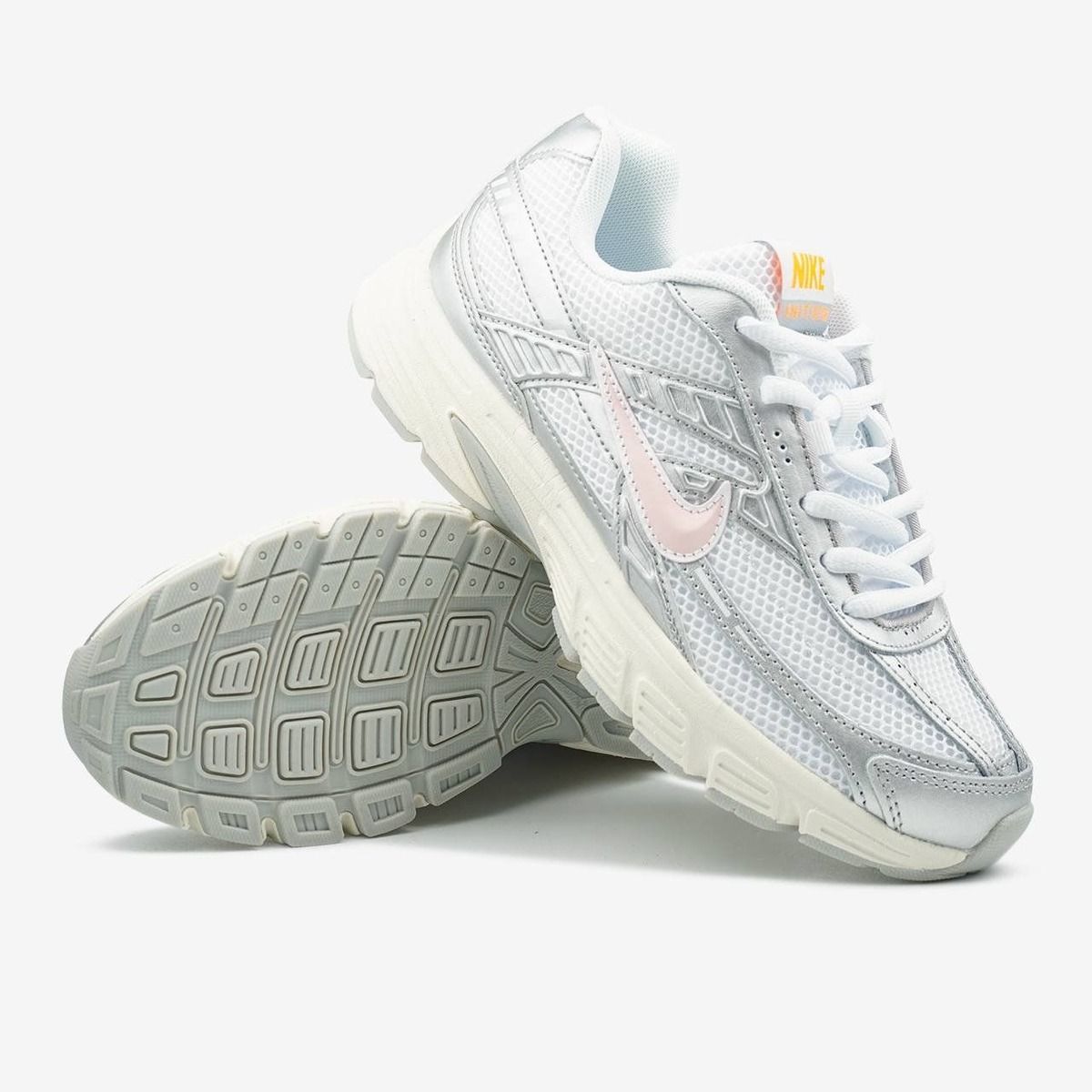 Nike Initiator