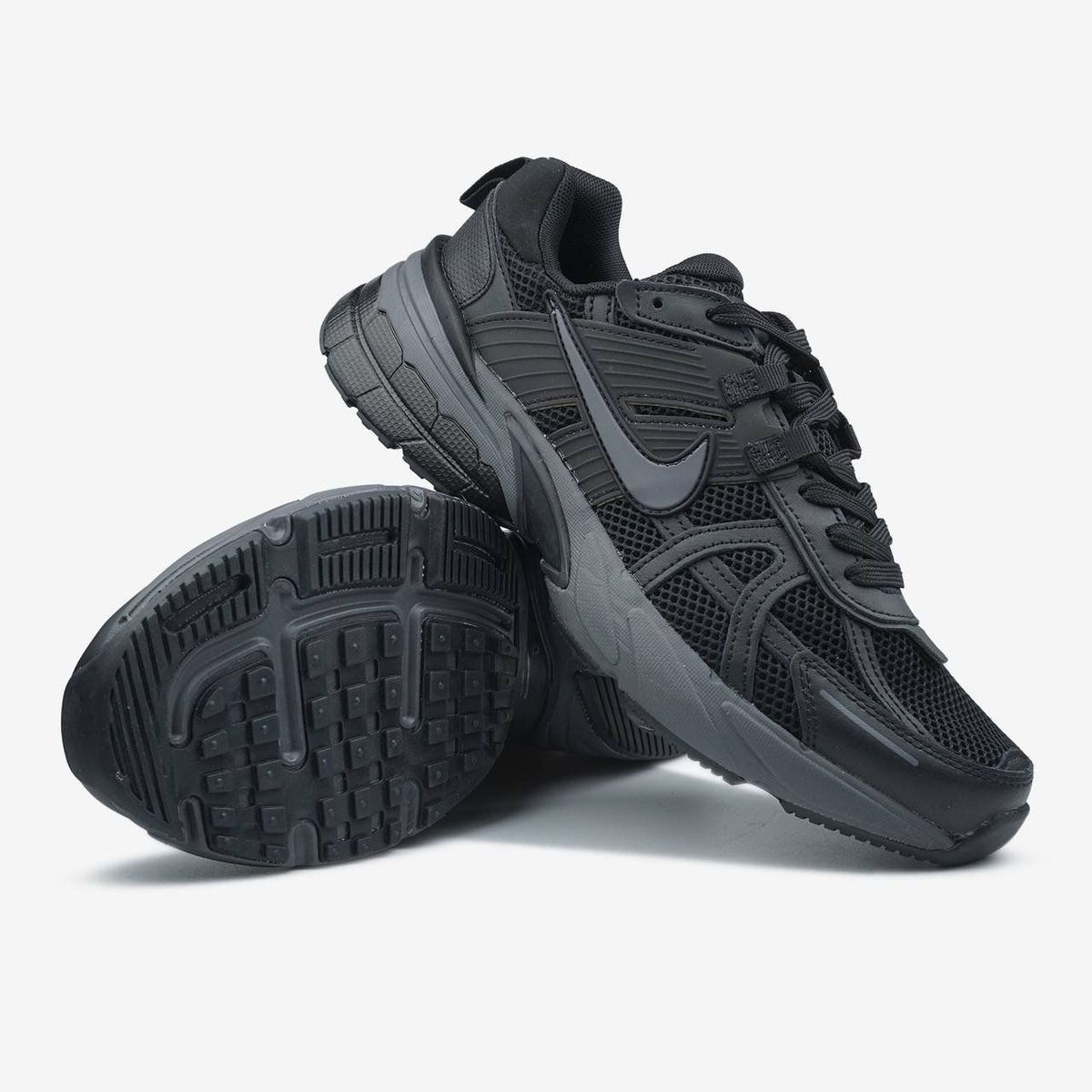 Nike V2K Runtekk
