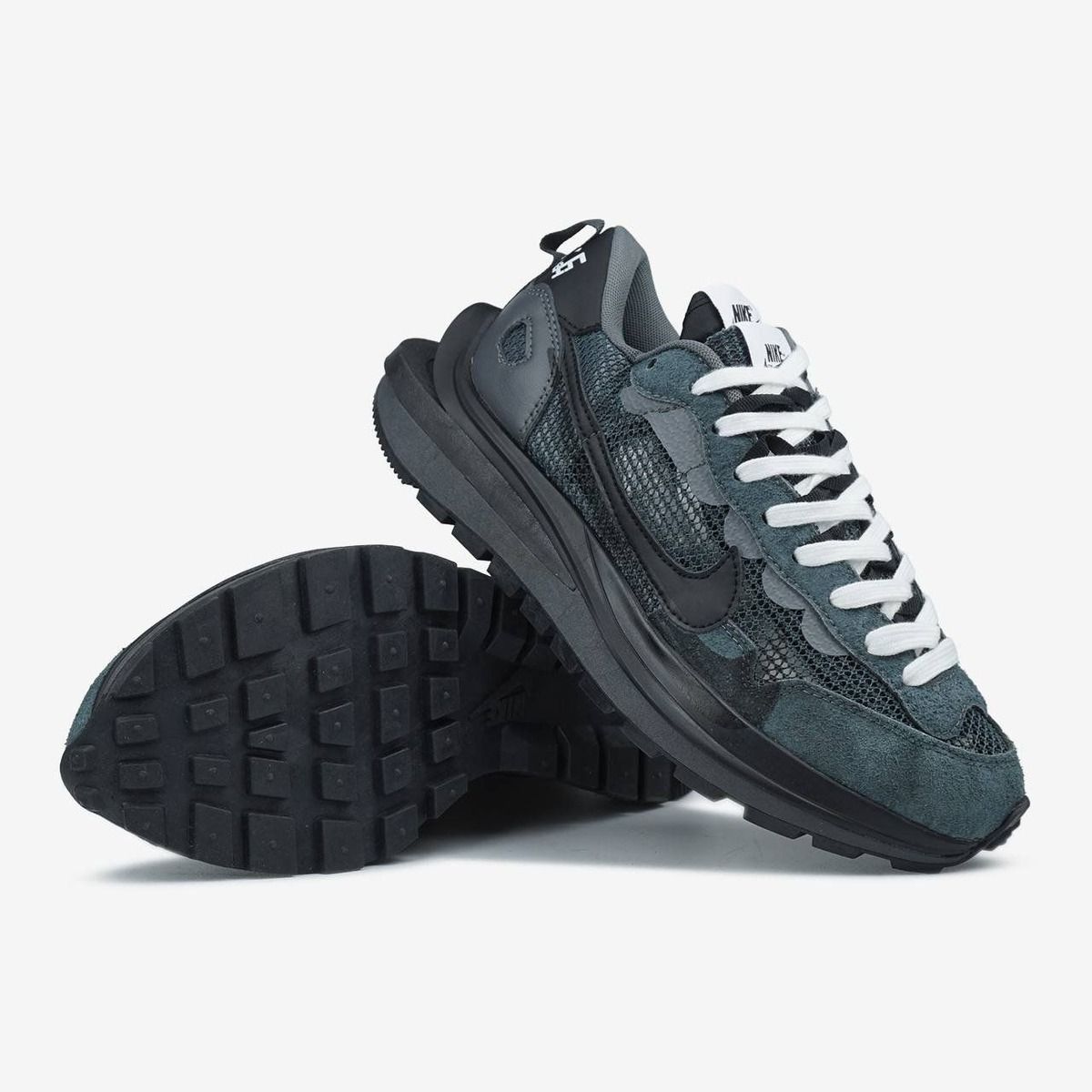 Nike x Sacai VaporWaffle