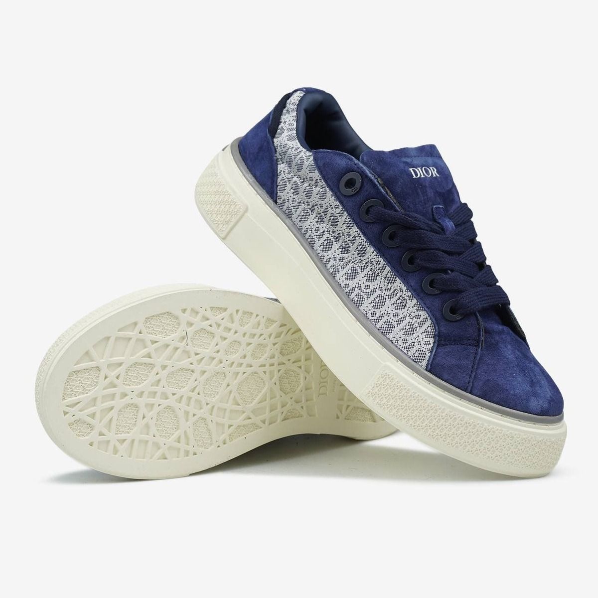 Dior B33