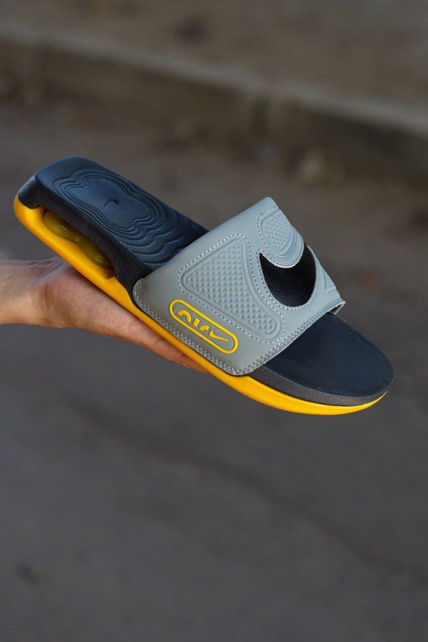NIKE AIR MAX CIRRO SLIDE