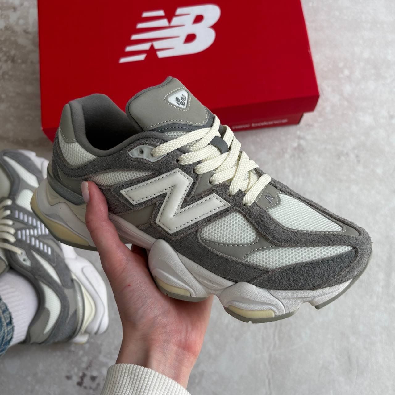 New Balance 9060
