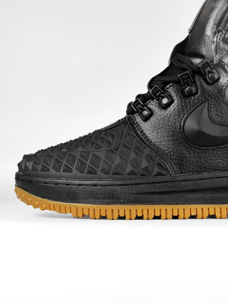 Nike Lunar Force