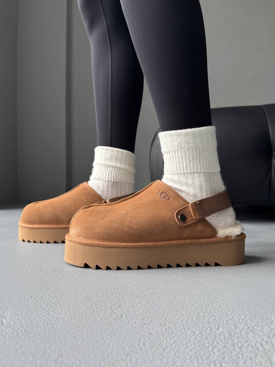 Ugg Lanah Clog Platform Chestnut