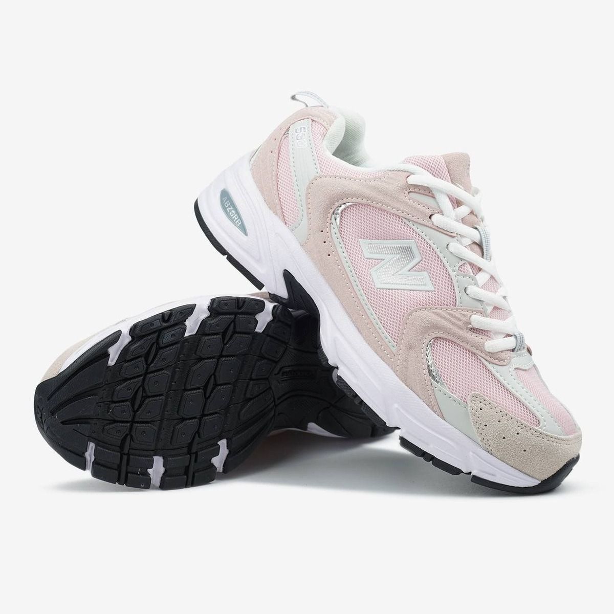 New Balance 530