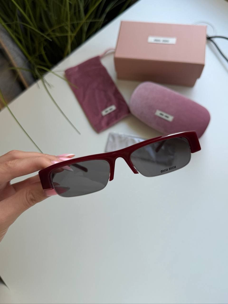 Miu Miu Vedette Bordo Darkened