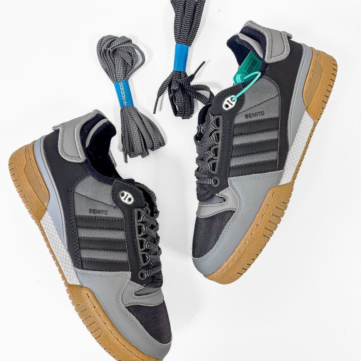 Adidas Bad Bunny Benito