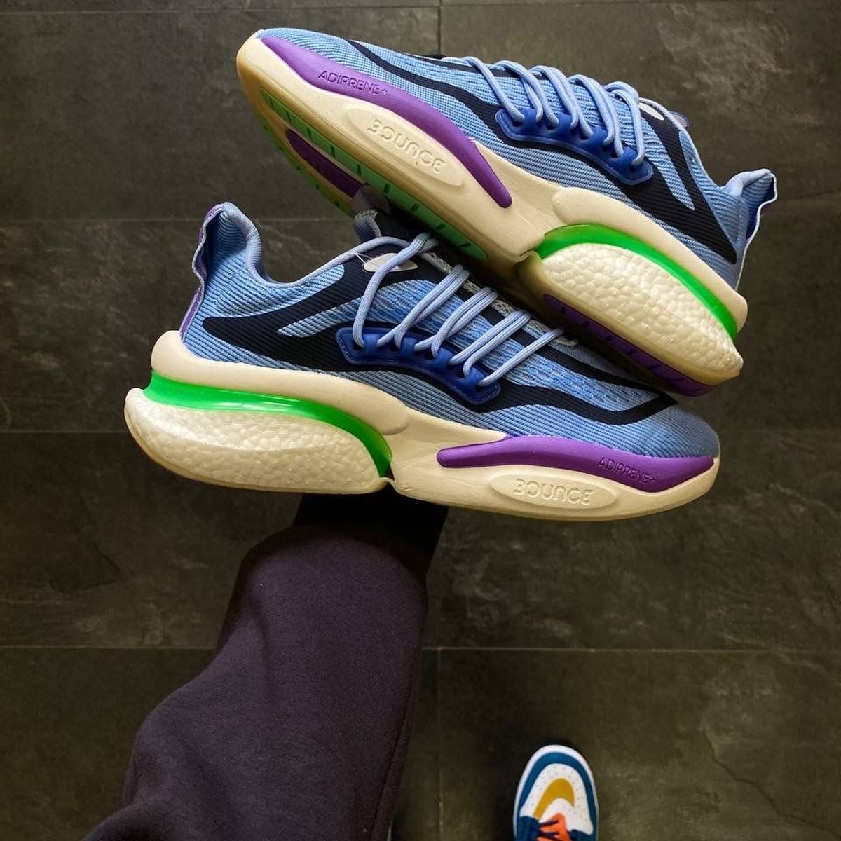 Adidas AlphaBoost V1 Susainable