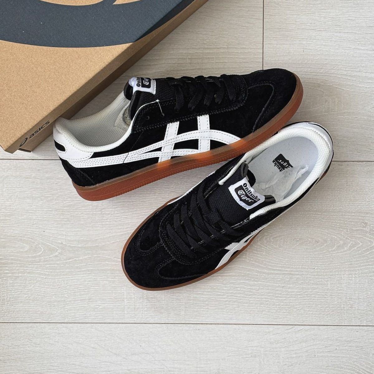 Asics Onitsuka Tiger Tokuten