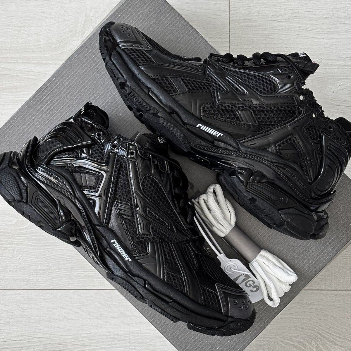Balenciaga Runner