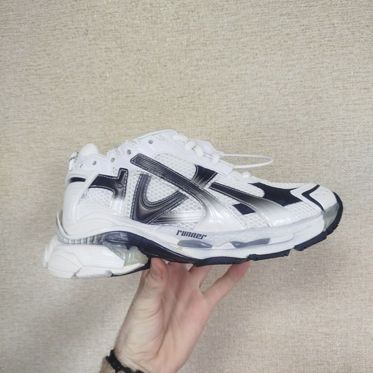 Balenciaga Runner 'Gradient - White Black'