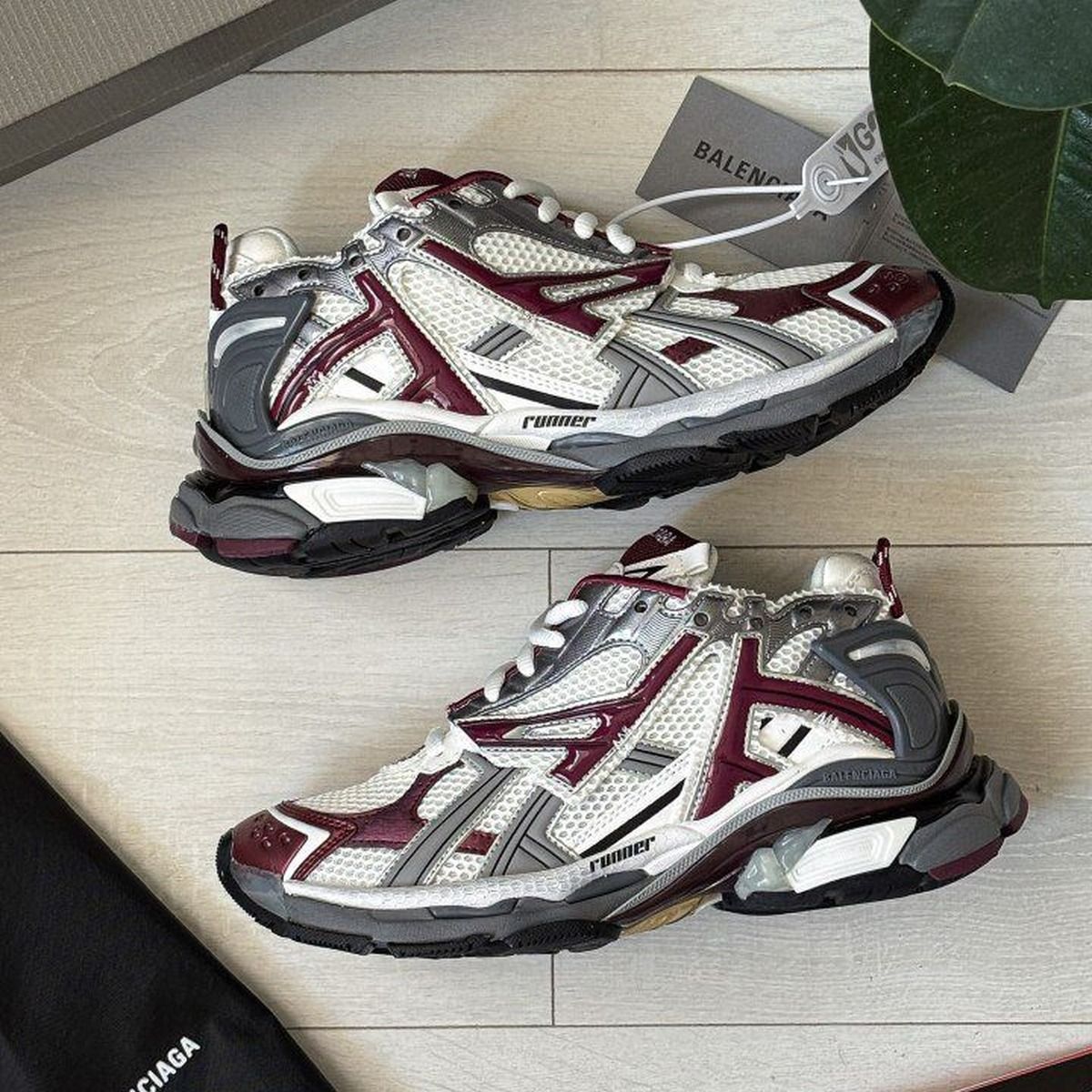 Balenciaga Runner